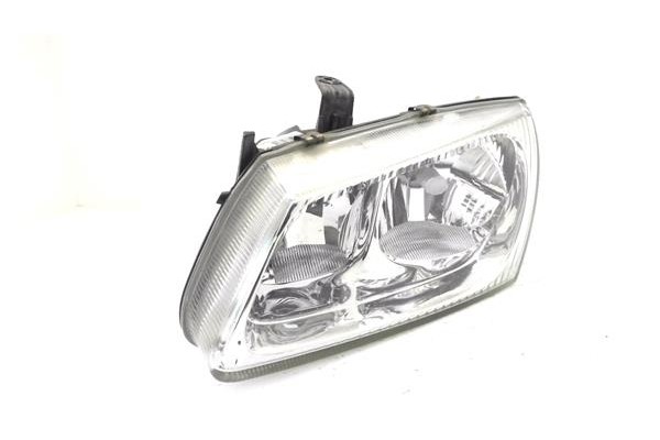 Recambio de faro delantero izquierdo para nissan almera (n16/e) 2.2 di referencia OEM IAM 26060BN011 89003331 