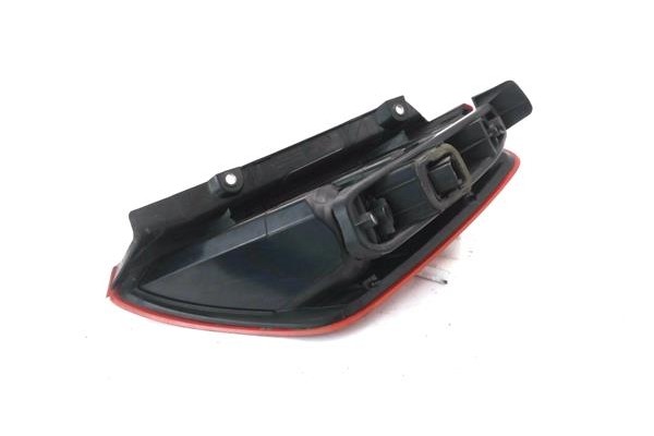 Recambio de piloto trasero izquierdo para fiat punto / grande punto (199) 1.3 d multijet referencia OEM IAM 27462101  