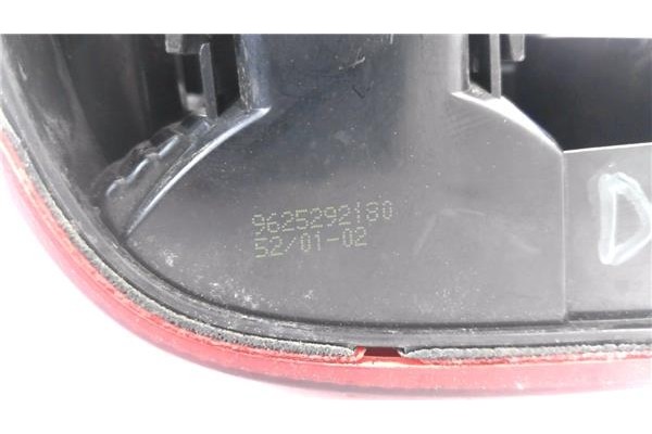 Recambio de piloto trasero derecho para peugeot partner (s1) referencia OEM IAM 9625292180  