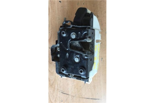 Recambio de cierre electromagnetico delantero izquierdo para seat ibiza (6k1) 1.4 clx referencia OEM IAM 6K1837015  