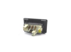 Recambio de pulsador porton para ford fiesta berl./express 1.1 fashion referencia OEM IAM 84FG19B514AB 5327E 