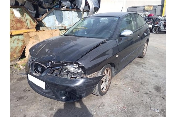 seat ibiza (6l1) del año 2004