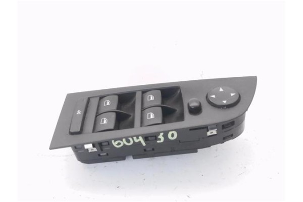 Recambio de mando elevalunas delantero izquierdo para bmw serie 3 berlina (e90) 3.0 330d referencia OEM IAM 921732605  