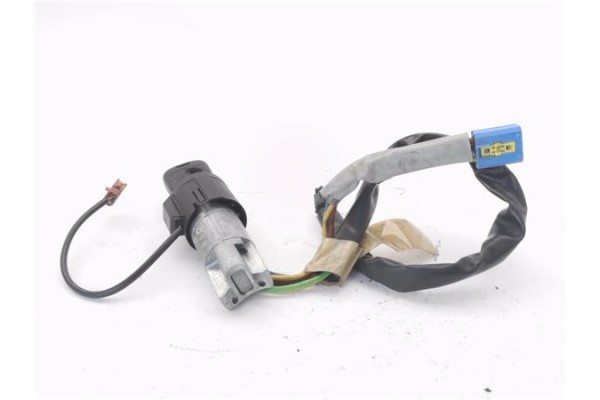 Recambio de llave para citroen xsara picasso 1.6 hdi referencia OEM IAM 9641551180  