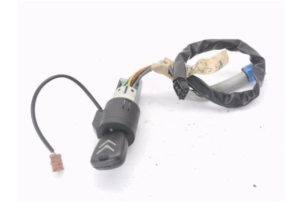 Recambio de llave para citroen xsara picasso 1.6 hdi referencia OEM IAM 9641551180  