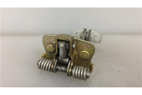 Recambio de bisagra inf. puerta delantero izquierda para citroen xsara picasso 2.0 hdi referencia OEM IAM 9181E6  