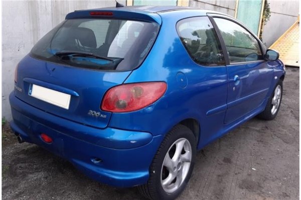 peugeot 206 del año 2004