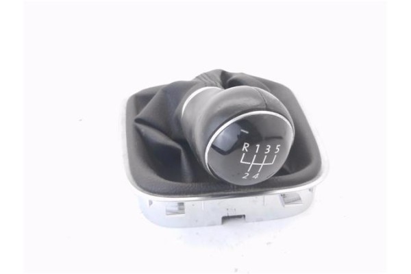 Recambio de pomo palanca cambio para volkswagen polo v (6c1) 1.2 advance bmt referencia OEM IAM 6C0711113R  
