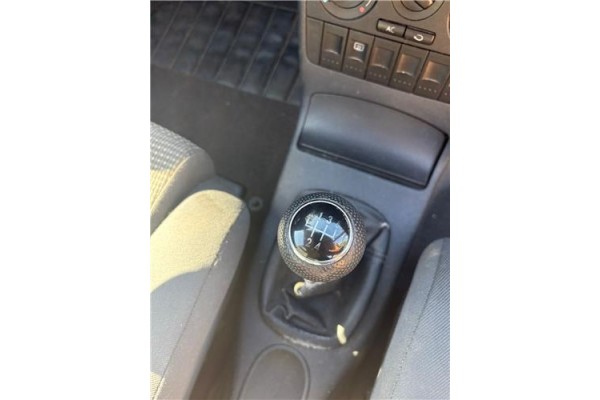 suzuki swift berlina (rs/mz) del año 2005