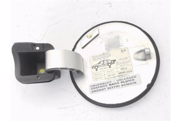 Recambio de tapa exterior combustible para opel omega b 2.0 referencia OEM IAM 90378716  