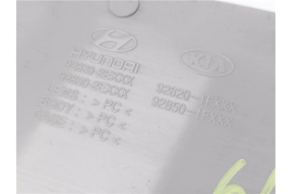 Recambio de luz delantero central techo para kia sportage (km) 2.0 crdi referencia OEM IAM 928202EXXX 928201FXXX 