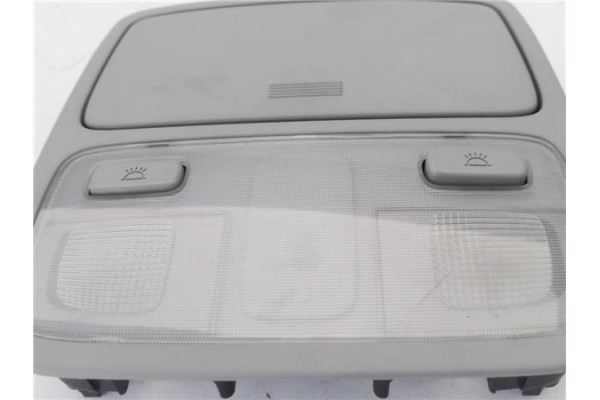 Recambio de luz delantero central techo para kia sportage (km) 2.0 crdi referencia OEM IAM 928202EXXX 928201FXXX 