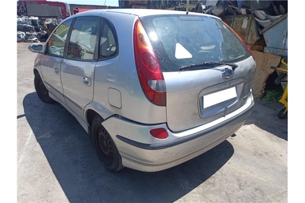 nissan almera tino (v10m) del año 2002