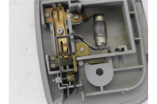 Recambio de luz delantero central techo para mitsubishi outlander (cw0) 2.0 di-d intense referencia OEM IAM MR190205  