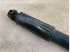 Recambio de amortiguador trasero izquierdo para kia rio (ub) 1.2 basic referencia OEM IAM 553001W001  