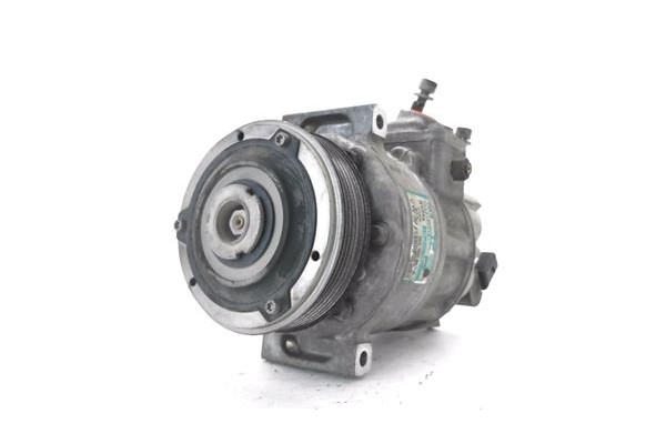 Recambio de compresor aire acond. para seat altea (5p1) 2.0 tdi 16v referencia OEM IAM 1K0820803G 8675F 