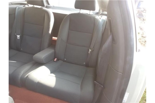 Recambio de juego asientos para volvo c30 1.6 d referencia OEM IAM   