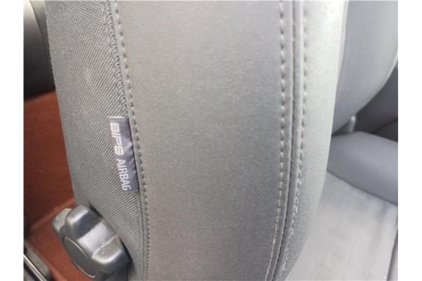 Recambio de juego asientos para volvo c30 1.6 d referencia OEM IAM   