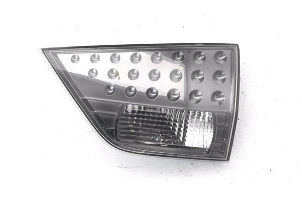 Recambio de piloto porton trasero derecho para mitsubishi outlander (cw0) 2.0 di-d intense referencia OEM IAM 1146356R  