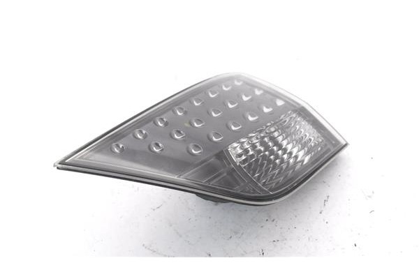 Recambio de piloto porton trasero derecho para mitsubishi outlander (cw0) 2.0 di-d intense referencia OEM IAM 1146356R  