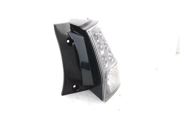 Recambio de piloto trasero derecho para mitsubishi outlander (cw0) 2.0 di-d intense referencia OEM IAM 22087813 A045053 