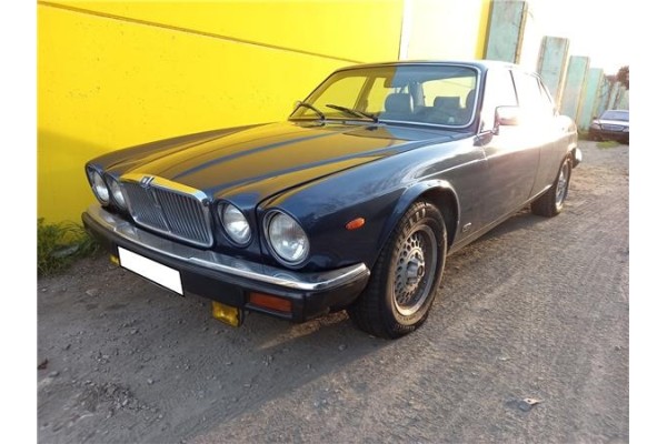 jaguar sovereign v12 del año 1987