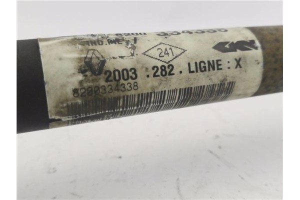 Recambio de palier delantero izquierdo para nissan primastar furgón (x83) dci 100 referencia OEM IAM 8200334338  