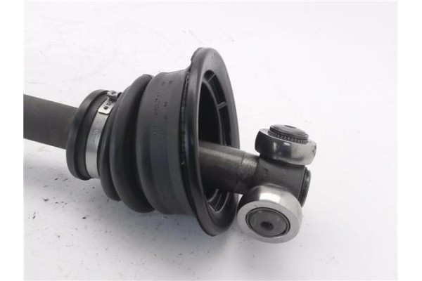 Recambio de palier delantero izquierdo para nissan primastar furgón (x83) dci 100 referencia OEM IAM 8200334338  