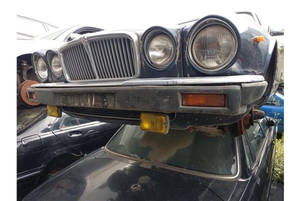 Recambio de paragolpes delantero para jaguar sovereign v12 5.3 serie iii referencia OEM IAM SAJJDALW4CC4691787P264CV194KW  