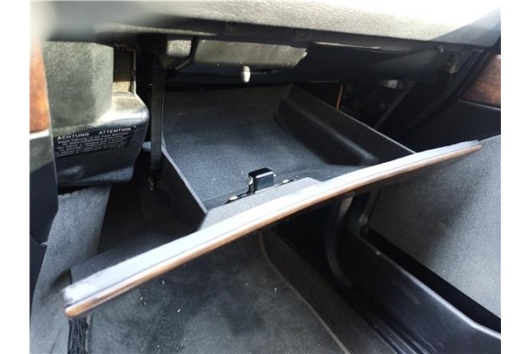 Recambio de guantera salpicadero para bmw serie 5 berlina (e34) 2.5 525tds referencia OEM IAM   