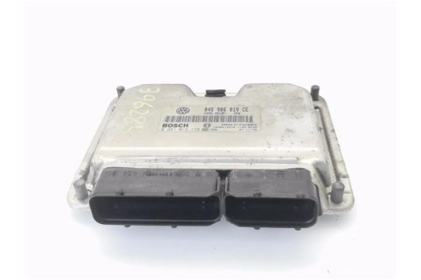 Recambio de centralita para skoda fabia (5j2) 1.4 tdi referencia OEM IAM 045906019CE 0281013179 