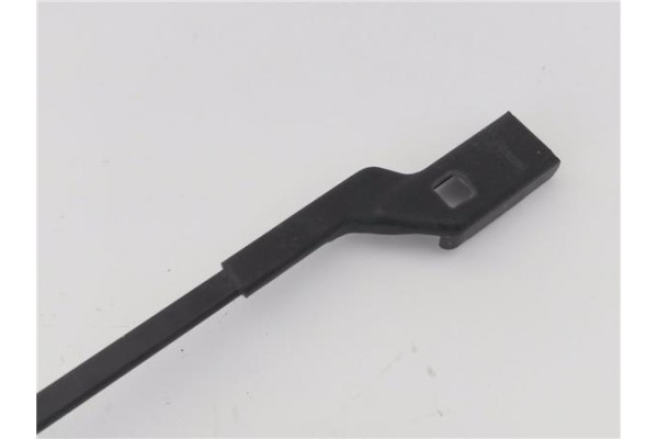Recambio de brazo limpiaparabrisas delantero derecho para skoda fabia (5j2) 1.4 tdi referencia OEM IAM 5J1955410B  
