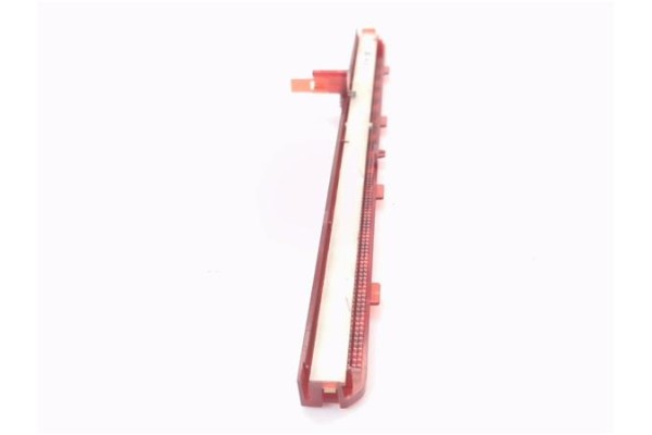 Recambio de luz central de freno para skoda fabia (5j2) 1.4 tdi referencia OEM IAM   