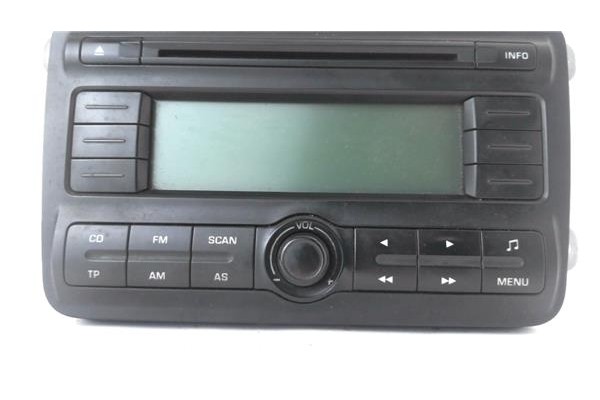 Recambio de autoradio para skoda fabia (5j2) 1.4 tdi referencia OEM IAM 5J0035161  