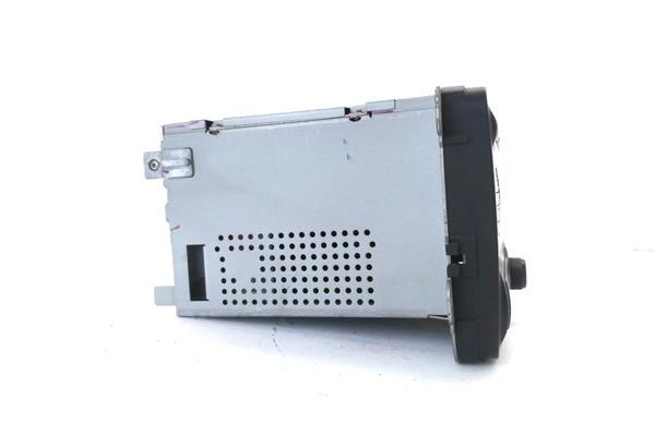 Recambio de autoradio para skoda fabia (5j2) 1.4 tdi referencia OEM IAM 5J0035161  