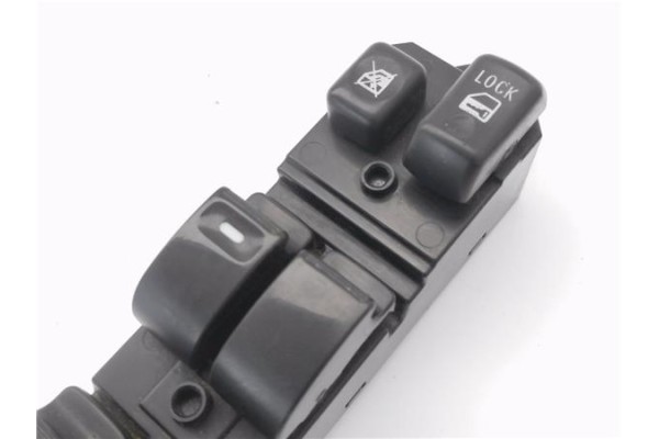 Recambio de mando elevalunas delantero izquierdo para mitsubishi outlander (cw0) 2.0 di-d intense referencia OEM IAM 8608A060 C8