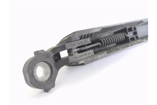 Recambio de brazo limpiaparabrisas trasero para skoda fabia (5j2) 1.4 tdi referencia OEM IAM 6Q6955707B  
