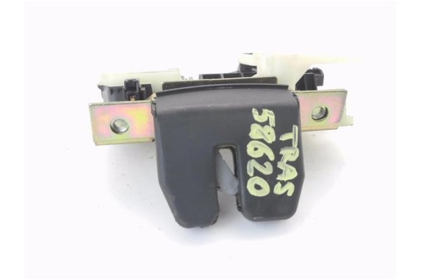 Recambio de cerradura porton para volvo xc70 2.4 d5 awd kinetic (136kw) referencia OEM IAM 30716331  