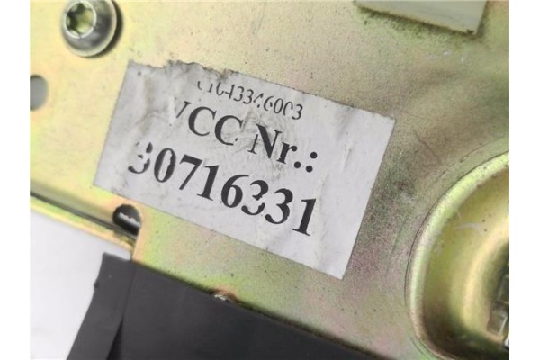 Recambio de cerradura porton para volvo xc70 2.4 d5 awd kinetic (136kw) referencia OEM IAM 30716331  