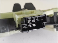 Recambio de cerradura porton para volvo xc70 2.4 d5 awd kinetic (136kw) referencia OEM IAM 30716331  