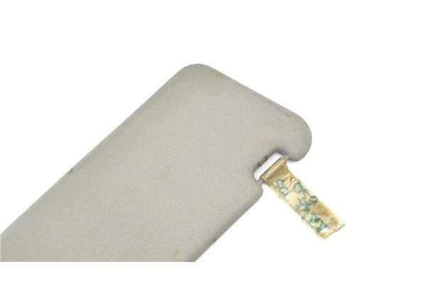 Recambio de parasol izquierdo para chevrolet kalos 1.4 se referencia OEM IAM 96537734  