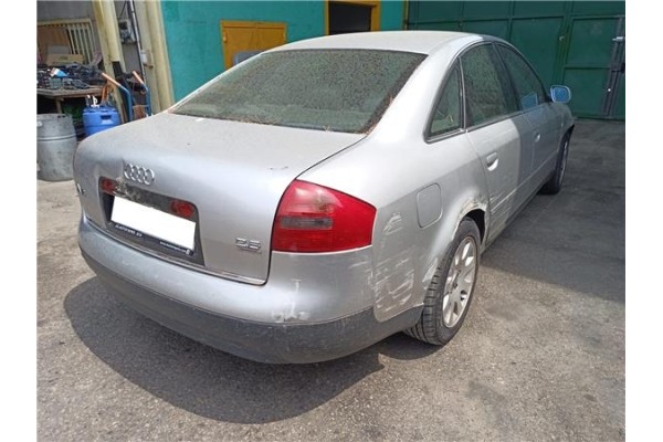 audi a6 berlina (4b2) del año 1999