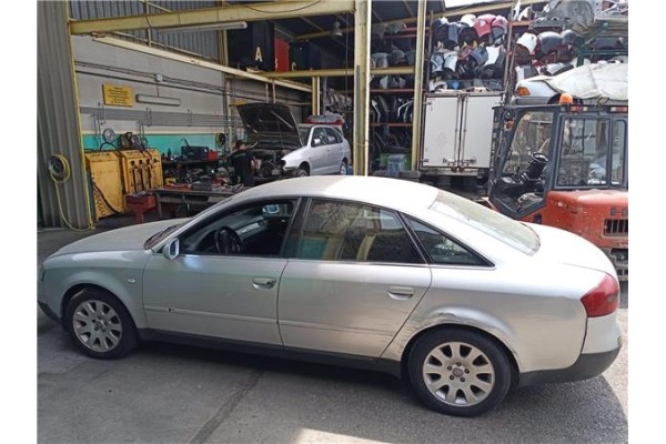 audi a6 berlina (4b2) del año 1999