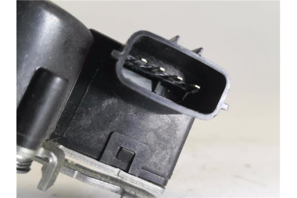 Recambio de cierre electromagnetico porton para kia ceed sportswagon (ed) 2.0 emotion referencia OEM IAM 812301H000  