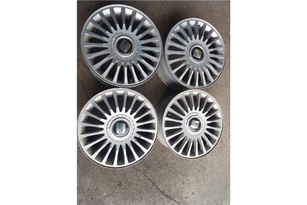 Recambio de juego llantas para seat leon (1m1) 1.9 tdi referencia OEM IAM 1M0601025E  