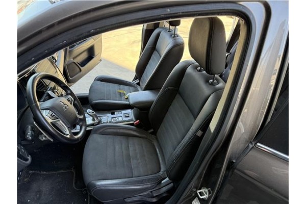 Recambio de asiento delantero izquierdo para mitsubishi outlander (gf0/gg0) 2.0 phev kaiteki 4wd (gg2w) referencia OEM IAM 6901D