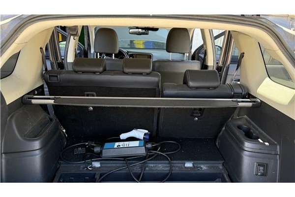 Recambio de bandeja trasero para mitsubishi outlander (gf0/gg0) 2.0 phev kaiteki 4wd (gg2w) referencia OEM IAM 7237A146XA  