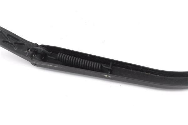 Recambio de brazo limpiaparabrisas delantero derecho para mitsubishi outlander (cw0) 2.0 di-d intense referencia OEM IAM 7350  