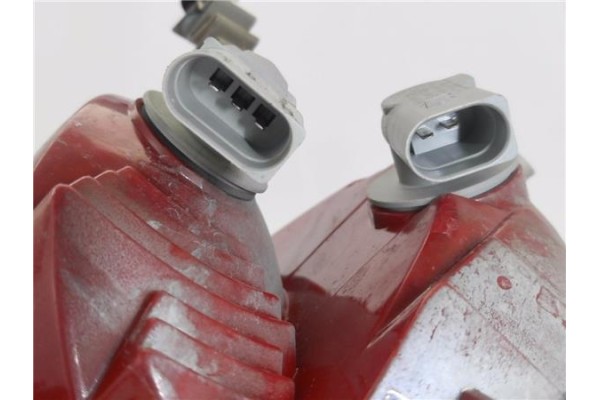 Recambio de piloto trasero izquierdo para volkswagen new beetle berlina (9c1/1c1) 1.6 referencia OEM IAM 1C0945171D  