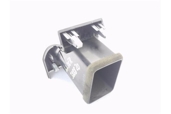 Recambio de rejilla entrada de aire para mitsubishi outlander (cw0) 2.0 di-d intense referencia OEM IAM 8030A025ZZ  